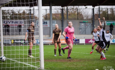 Screenshot 2025-11-17 at 16-05-12 Facebook.jpg