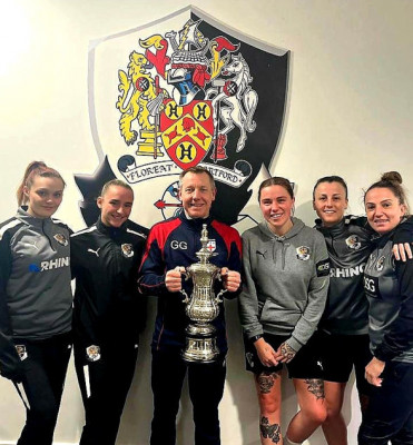 2023-24 Gary with some of the DFC Women 27-03-2024.jpg